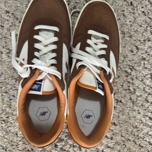 New Balance Men's Brown Sneakers
